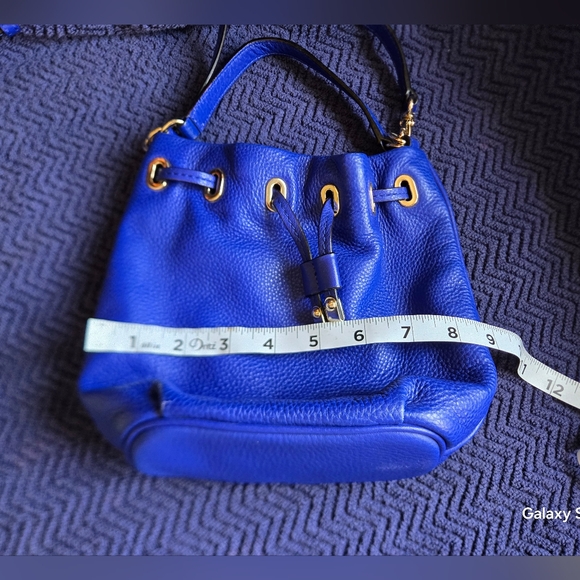 Kate Spade Royal Blue Small Bucket Bag Excellent condition! - Picture 8 of 11